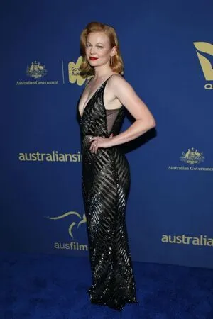 Sarah Snook OnlyFans Leaked Free Thumbnail Picture - #B1deJGeq4t