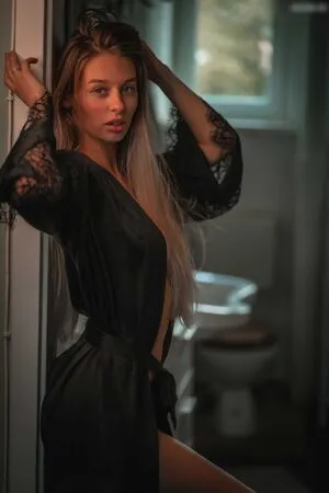 Sarah Svannah OnlyFans Leaked Free Thumbnail Picture - #8Pv8G7jd3r