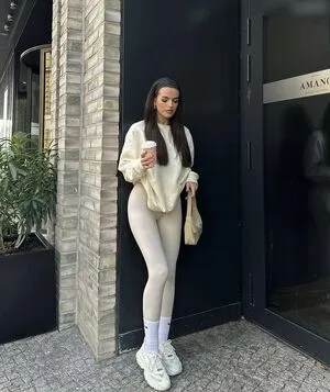 Sarah Theiler OnlyFans Leaked Free Thumbnail Picture - #ES2vGKCRfV