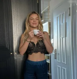 Sarah Wiese OnlyFans Leaked Free Thumbnail Picture - #DciAmldiq5