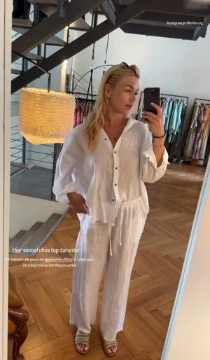 Sarah Wiese OnlyFans Leaked Free Thumbnail Picture - #bToJEnTTyE