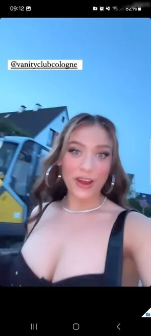 Sarah1me OnlyFans Leaked Free Thumbnail Picture - #aD9VGS8tTT