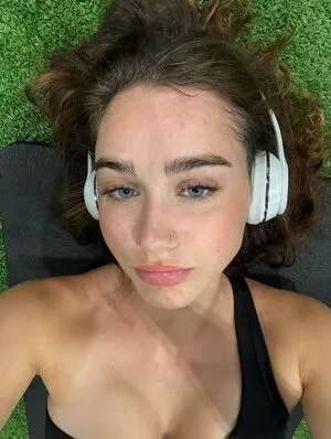 Sarahemilyhope OnlyFans Leaked Free Thumbnail Picture - #OmwRIAeiE2