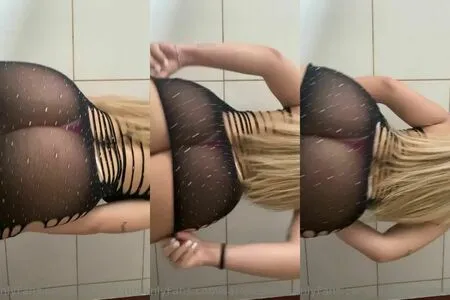 Sarahestanislau OnlyFans Leaked Free Thumbnail Picture - #SpzQNP3Ii9