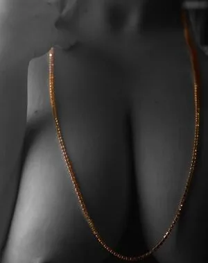 Sarahfahr9 OnlyFans Leaked Free Thumbnail Picture - #kQQsoqKD0j