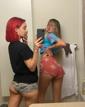 Sarahfuckingsnyder OnlyFans Leaked Free Thumbnail Picture - #RvRFBaGRp0