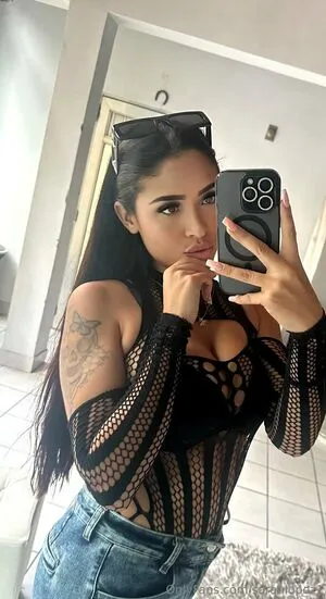 Sarahlopez1 OnlyFans Leaked Free Thumbnail Picture - #0F0kN55yNP