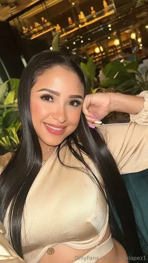 Sarahlopez1 OnlyFans Leaked Free Thumbnail Picture - #26lyd93t5q