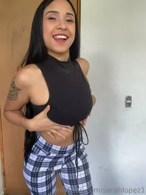 Sarahlopez1 OnlyFans Leaked Free Thumbnail Picture - #2SMyMIZUq5