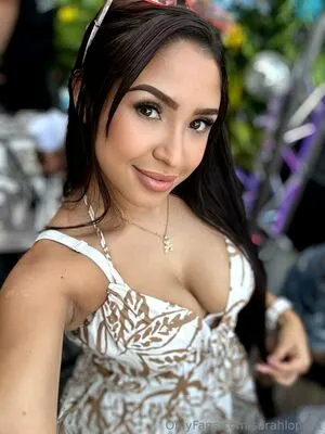 Sarahlopez1 OnlyFans Leaked Free Thumbnail Picture - #EVhnA0jAEC