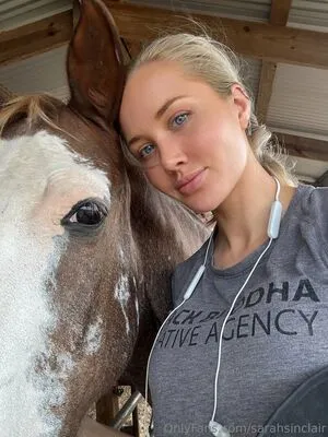 Sarahsinclair OnlyFans Leaked Free Thumbnail Picture - #BFFRNWSvks