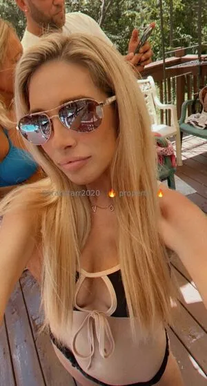 Sarahstarr2020 OnlyFans Leaked Free Thumbnail Picture - #mH6hwEmh2x