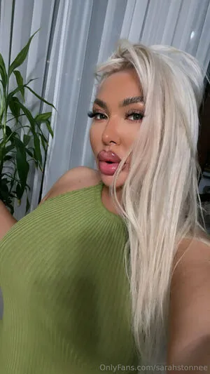 Sarahstonnee OnlyFans Leaked Free Thumbnail Picture - #NVW1nYptCq