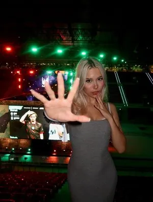 Sarahtonin OnlyFans Leaked Free Thumbnail Picture - #OHbEZNbNq1