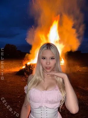 Sarahtoninx9 OnlyFans Leaked Free Thumbnail Picture - #Wizgzi4HCo