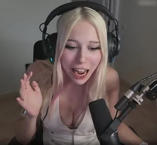 Sarahtoninx9 OnlyFans Leaked Free Thumbnail Picture - #lAOAKK5DRe