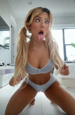 Sarahxo18 OnlyFans Leaked Free Thumbnail Picture - #2eO9BhqfEy