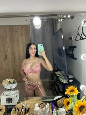 Saralia OnlyFans Leaked Free Thumbnail Picture - #5AncpzQIhl
