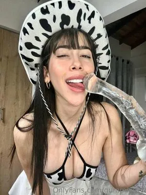 Saralia OnlyFans Leaked Free Thumbnail Picture - #Rgge5lYQcH