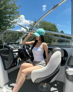 Saranghoe OnlyFans Leaked Free Thumbnail Picture - #ApTN3P2C6O