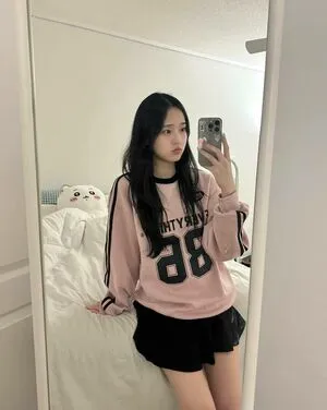 Saranghoe OnlyFans Leaked Free Thumbnail Picture - #CL8TNW5vfr