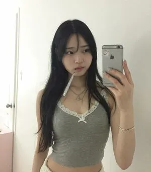 Saranghoe OnlyFans Leaked Free Thumbnail Picture - #TvrWyX3Pop