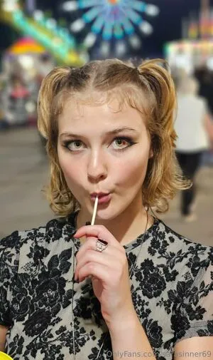 Sarasinner69 OnlyFans Leaked Free Thumbnail Picture - #saYkx9DOWA