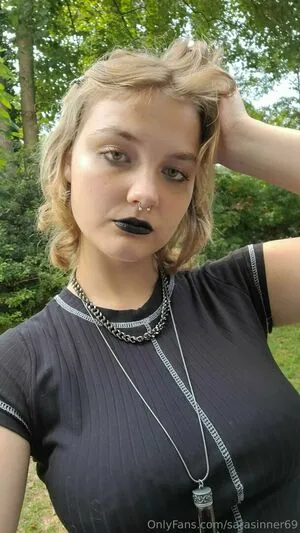 Sarasinner69 OnlyFans Leaked Free Thumbnail Picture - #x6X9imkAvo