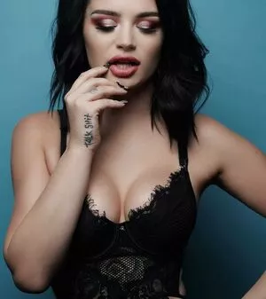 Saraya Bevis OnlyFans Leaked Free Thumbnail Picture - #3DPSz2REuF
