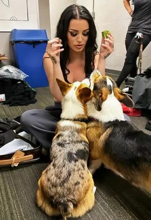 Saraya Bevis OnlyFans Leaked Free Thumbnail Picture - #9qv8TaGmt4