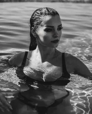 Saraya Bevis OnlyFans Leaked Free Thumbnail Picture - #fZIIT4fYbk