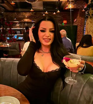 Saraya Bevis OnlyFans Leaked Free Thumbnail Picture - #j0y3lKa8Jt