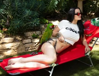 Saraya Bevis OnlyFans Leaked Free Thumbnail Picture - #kGyaVyOot1