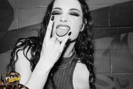 Saraya Bevis OnlyFans Leaked Free Thumbnail Picture - #qlaSJjWaf8