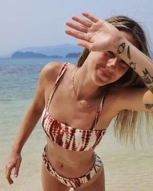 Saremm OnlyFans Leaked Free Thumbnail Picture - #Egi28GUMpI