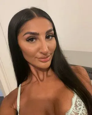 Sarina Jasmine OnlyFans Leaked Free Thumbnail Picture - #FvykBK2gez