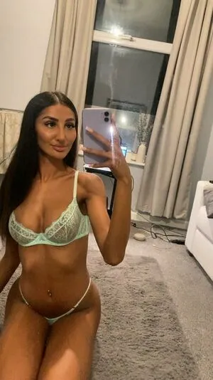 Sarina Jasmine OnlyFans Leaked Free Thumbnail Picture - #IwIo8Zy9XJ