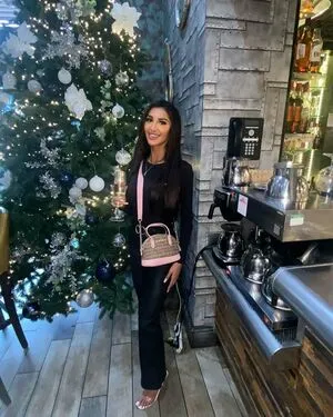 Sarina Jasmine OnlyFans Leaked Free Thumbnail Picture - #MjKNPmErWG