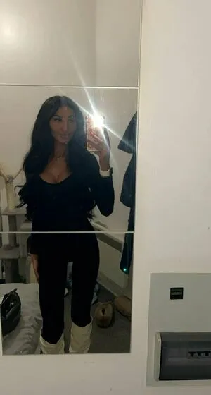 Sarina Jasmine OnlyFans Leaked Free Thumbnail Picture - #vVipriVd20