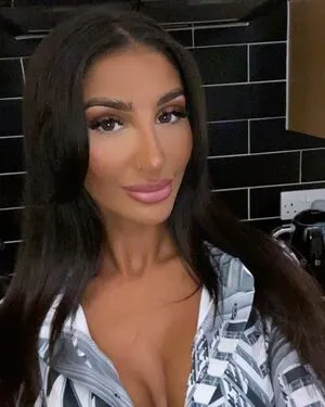 Sarina Jasmine OnlyFans Leaked Free Thumbnail Picture - #x8pctZ3xcv