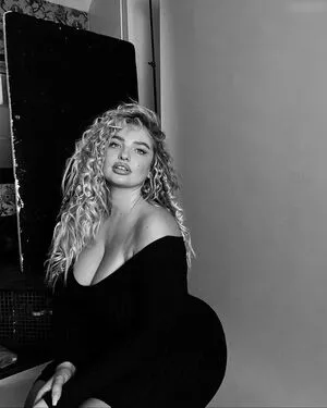 Sarina Nowak OnlyFans Leaked Free Thumbnail Picture - #1w452ruPHS