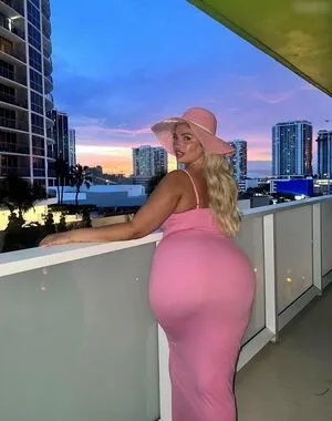 Sarina Nowak OnlyFans Leaked Free Thumbnail Picture - #tbQHnqgVhy