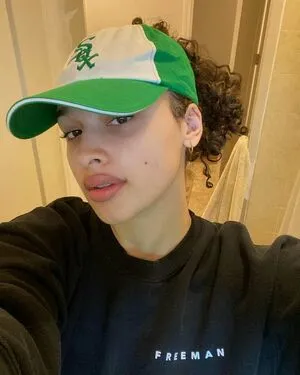 Sarina OnlyFans Leaked Free Thumbnail Picture - #9qN5qq2heA