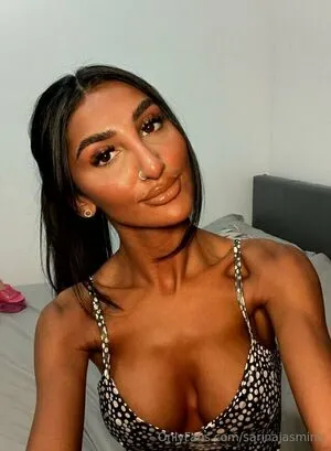 Sarinajasmine OnlyFans Leaked Free Thumbnail Picture - #8Py2pg3s80
