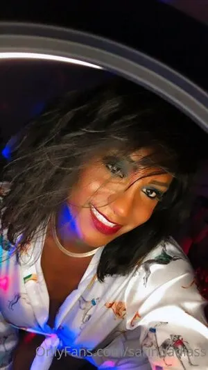 Sarinhadiass OnlyFans Leaked Free Thumbnail Picture - #Q0aEZHi4Fl