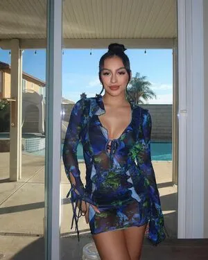 Saryna Garcia OnlyFans Leaked Free Thumbnail Picture - #0zW0KUq9nk