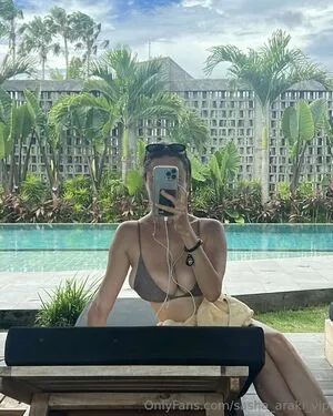 Sasha Araki Vip OnlyFans Leaked Free Thumbnail Picture - #q1ROFn70bq