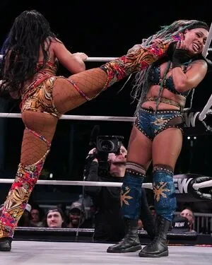 Sasha Banks OnlyFans Leaked Free Thumbnail Picture - #DLyEVUuwf0