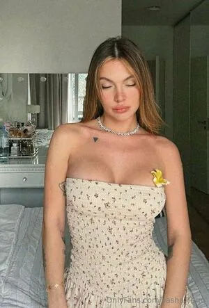 Sasha Ferro OnlyFans Leaked Free Thumbnail Picture - #AI8DDLJSn8