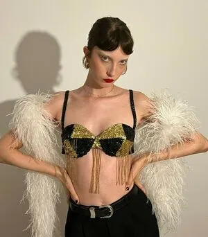 Sasha Komarova OnlyFans Leaked Free Thumbnail Picture - #LAy0uBQARL